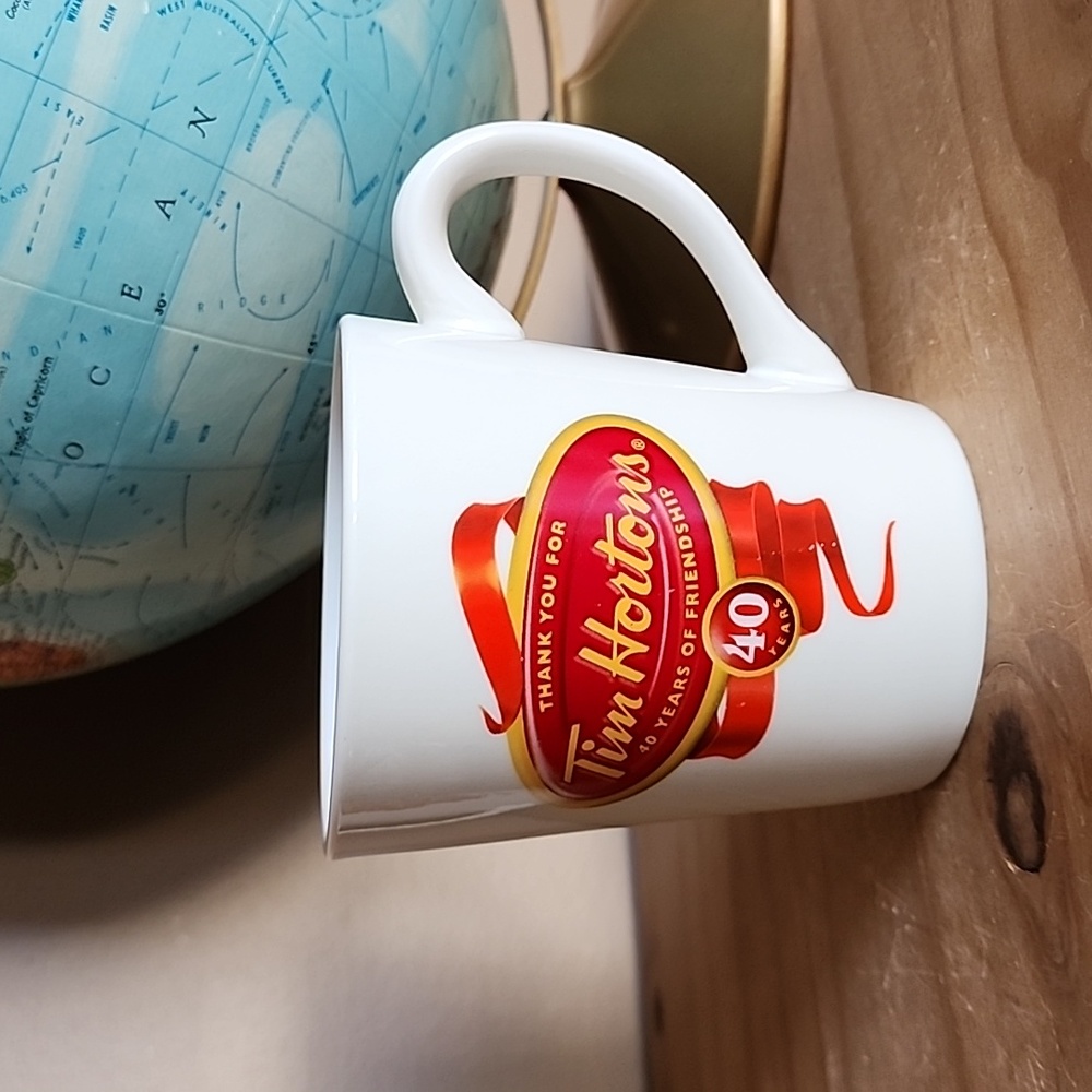 Tim Hortons 2004 Limited Edition mug